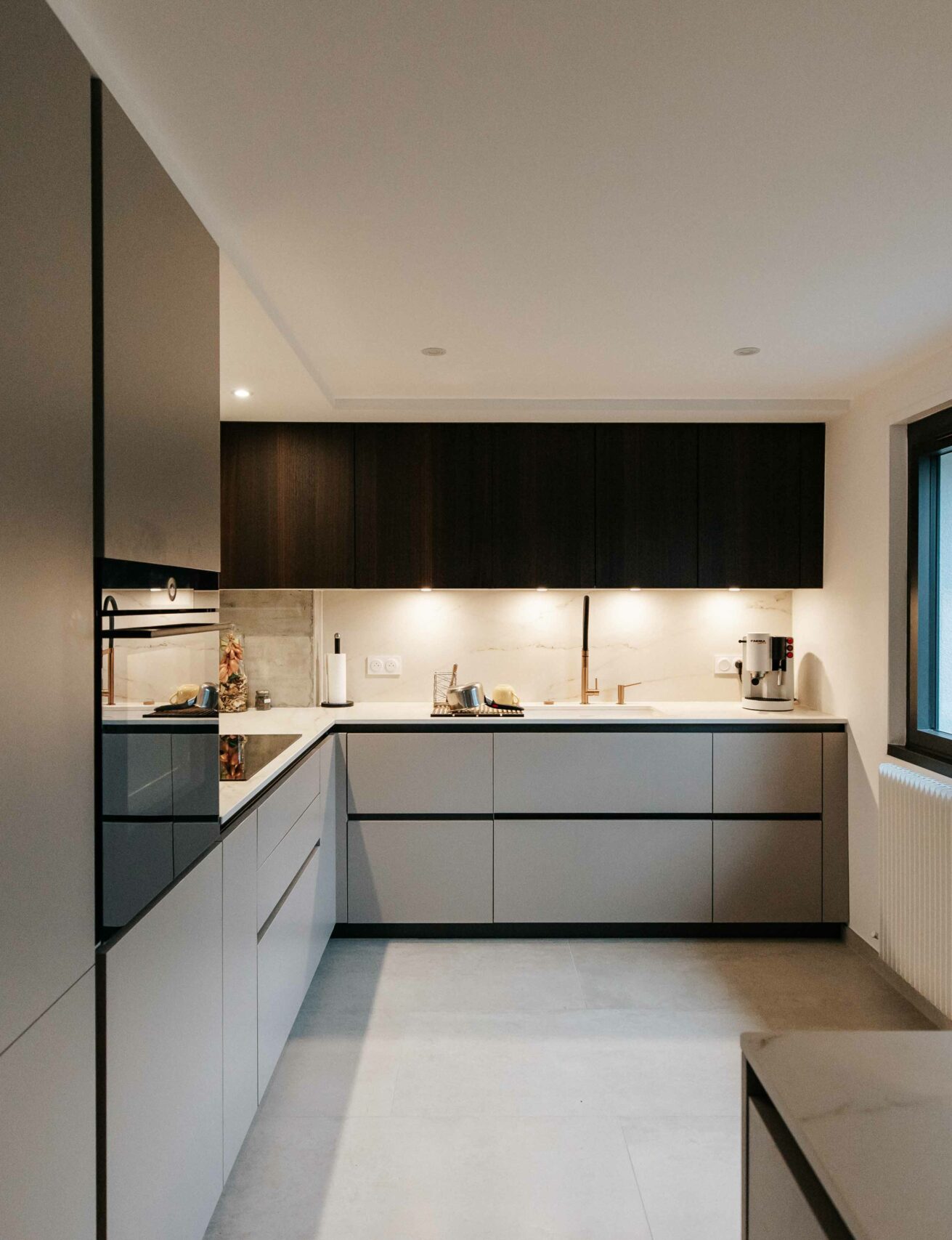 cuisine rénovée par nuances à annecy spécialiste rénovation cuisine d'appartement et de maison