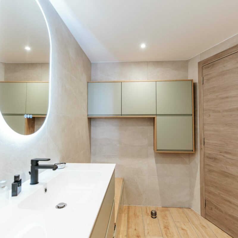 entreprise de rénovation Annecy cuisines, salle de bains et espace de vie sur mesure