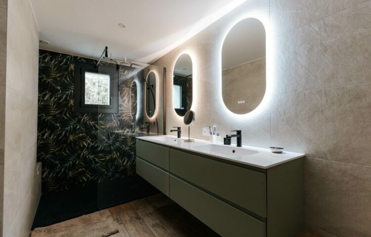 entreprise de rénovation Annecy cuisines, salle de bains et espace de vie sur mesure