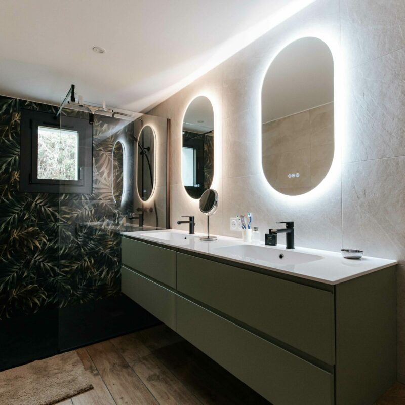 entreprise de rénovation Annecy cuisines, salle de bains et espace de vie sur mesure
