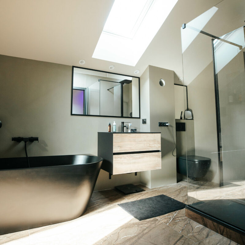 entreprise de rénovation Annecy cuisines, salle de bains et espace de vie sur mesure