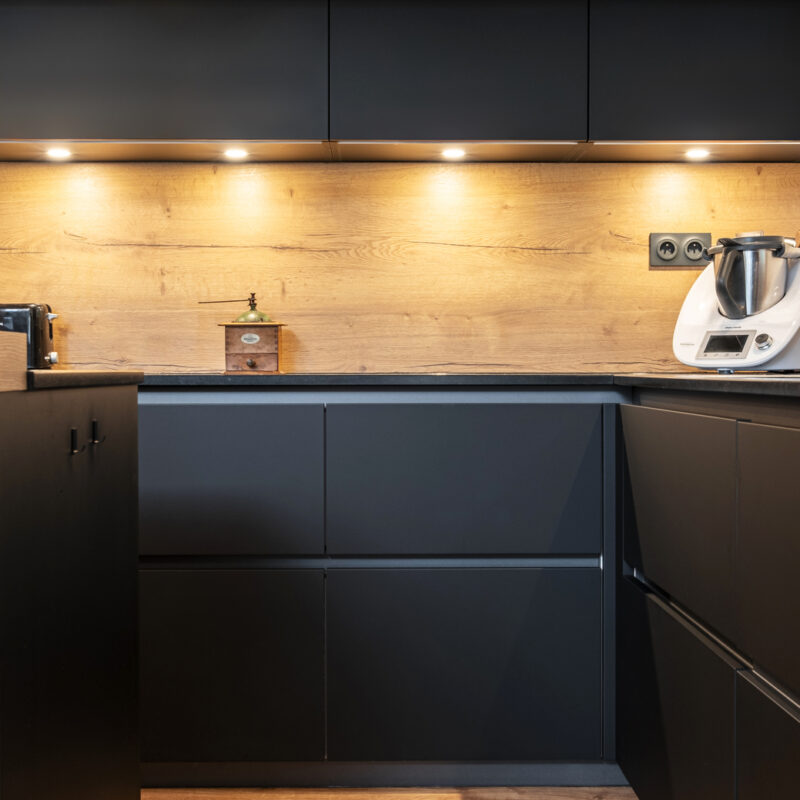 cuisine à annecy renovation de cuisine à annecy nuances creation cuisiniste à Annecy