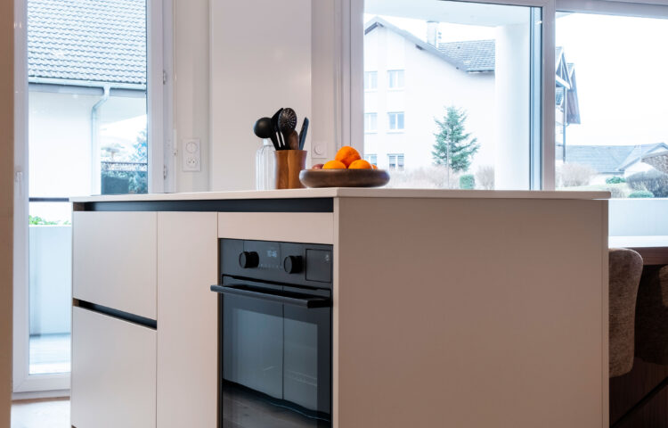 cuisiniste à annecy cuisine rénovation nuances création